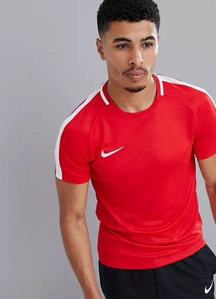 Футболка nike dri fit