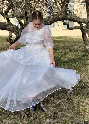Уникальное винтажное свадебное платье