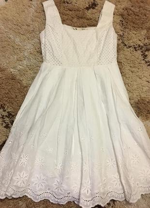 Нереально красива білосніжна сукня з натуральної тканини yumi
