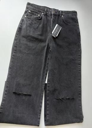 Кружевные джинсы stradivarius фасон straight fit с разрезами н...