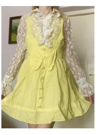Очаровательное короткое хлопковое платье-сарафан с подкладкой