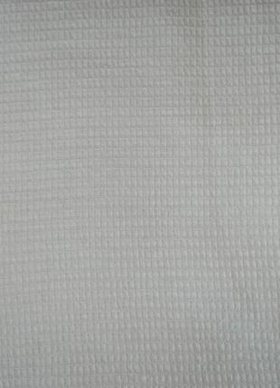 Белое кухонное вафельное полотенце