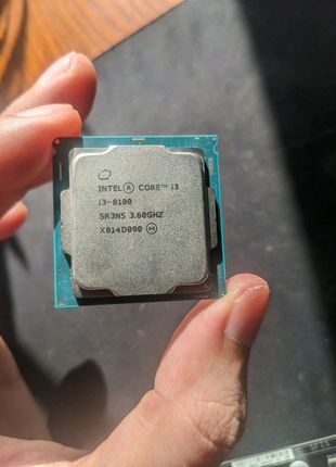 Процесор Intel Core i3 8100 Coffee Lake 3.6GHz 6MB s1151