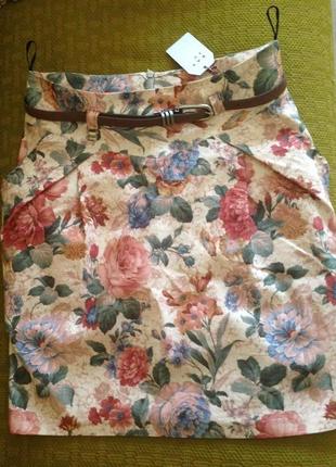 Летняя юбка-карандаш в цветочный принт