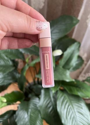 Матова стійка рідка помада для губ l`oréal paris les macarons