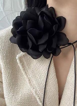 Чокер цветок черный с длинной лентой (0545)