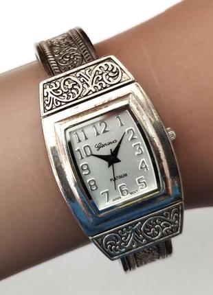 Geneva platinum вінтажний годинник із сша механізм japan sii