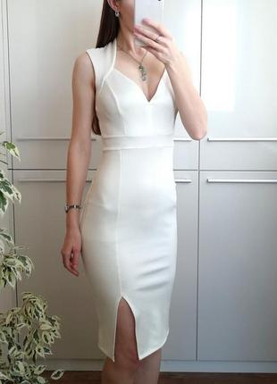 Белое платье по фигурке из плотного трикотажа nly one