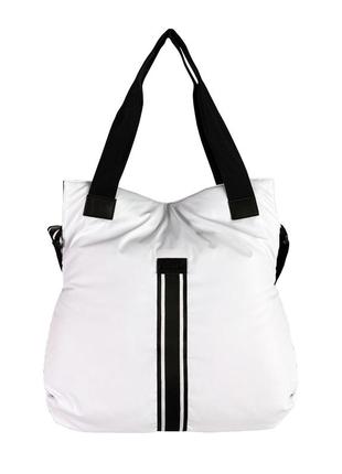 Жіноча сумка. легка зручна сумка на літо біла. сумочка на коже...