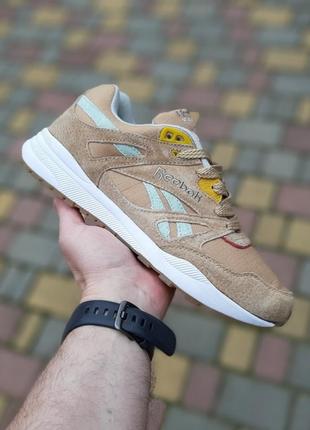 Reebok ventilator hexalite чоловічі демісезонні кросівки рібок