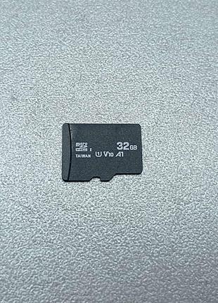 Карта флеш пам'яті Б/У MicroSD 32Gb