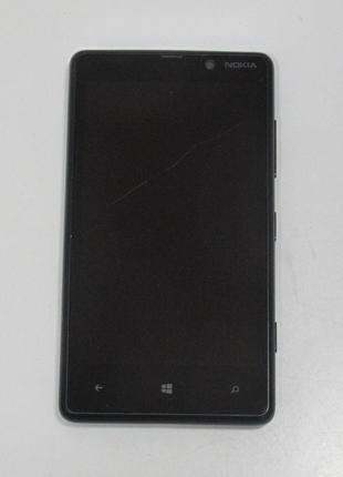 Мобильный телефон Nokia Lumia 820 (TZ-3075) На запчасти