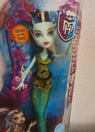 Кукла monster high great scarrier reef glowsome ghoulfish fran...