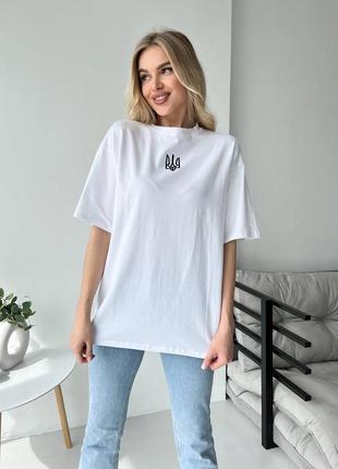 Женская футболка&nbsp;с трезубом (патриотическая, однотонная ф...