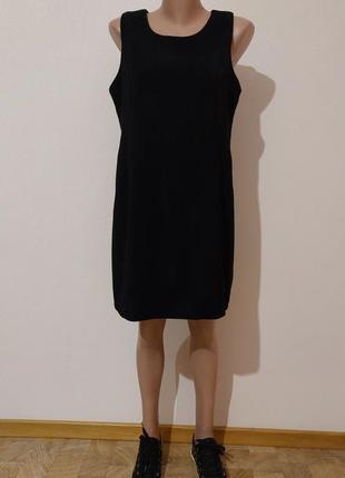 Маленькое черное платье 48-50 размера