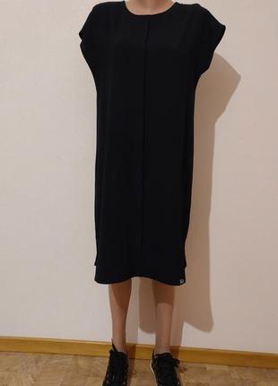 Летнее черное платье 48-50 размера свободного фасона