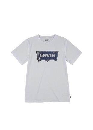 Новая футболка levi's 10-12 лет