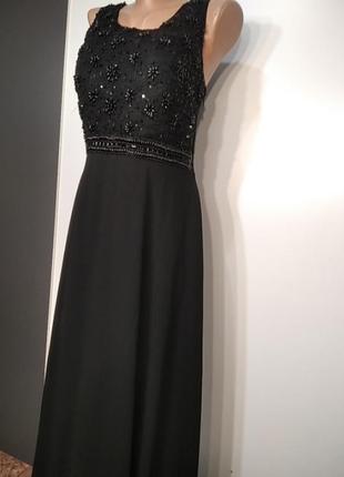 Черное длинное вечернее платье