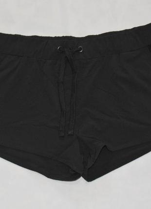 Женские короткие шорты размер s gymlooks германия