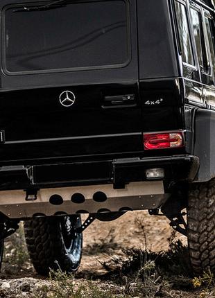 Захист заднього бампера для Mercedes G class W463 1990-2018 рр.