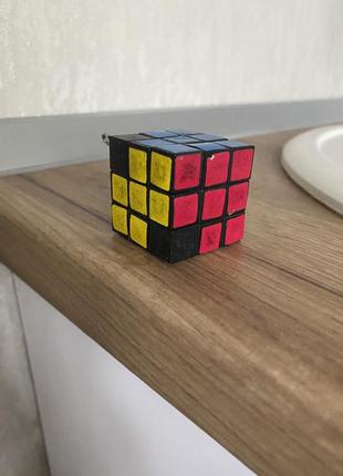 Дитяча іграшка-головоломка брелок кубик рубік 3*3см