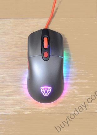 Надежная мышка Motospeed v400 rgb