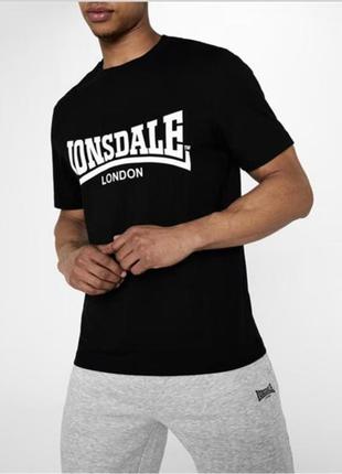Оригинальная мужская футболка от lonsdale