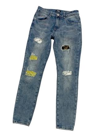 M. sara, стильні джинси рвані, стрейчеві.
