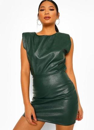 Темно-зелена міні сукня зі штучної шкіри