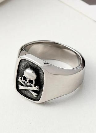 Кольцо перстень череп 19 р нержавеющая сталь