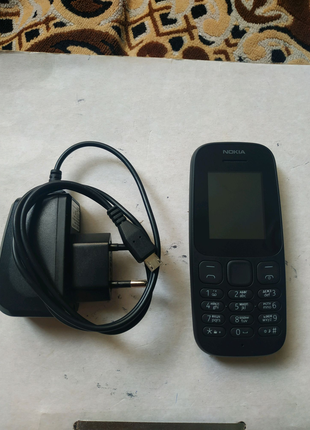 Nokia 105 SS новая но без коробки.