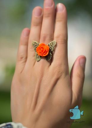 Кольцо "цветочная бабочка". оранжевый. ручная работа