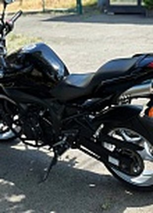 Прокат мотоцикла YAMAHA FZ6N FAZER без водія 60$/доба