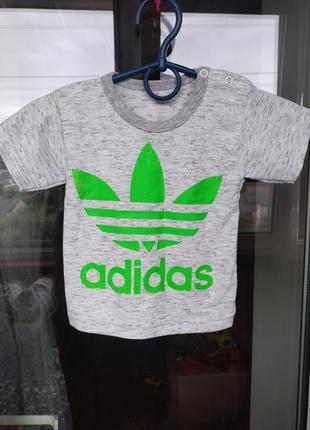 Футболка adidas