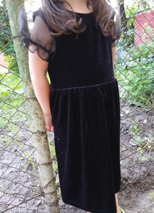 Черное бархатное длинное платье