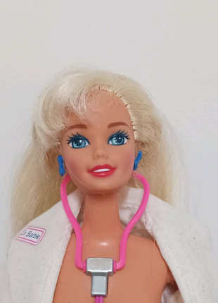 лялька Барбі лікар вінтаж 1966 1976 Mattel