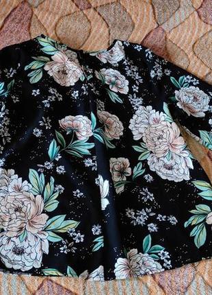 Блузка с длинным рукавом черная с крупными цветами dorothy per...