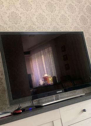 LED телевизор Самсунг 46’’