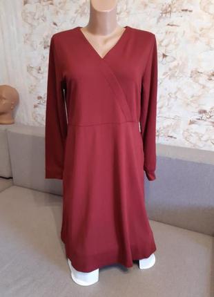 Элегантное винное плотное платье миди с длинным рукавом на осень