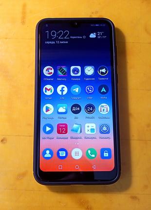 Смартфон Huawei Y7 2019
