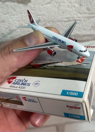 Модель самолета Herpa 1/500 Airbus A320 Czech Airlines