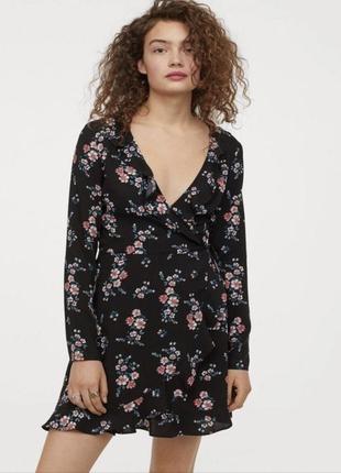 Платье цветочный принт на запах h&m xs/s