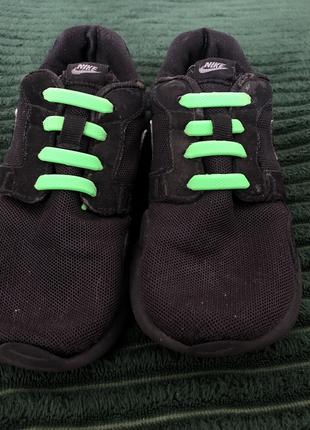 Кросівки дитячі Nike розмір 31.5