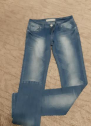 Джинсы джинсы размер м