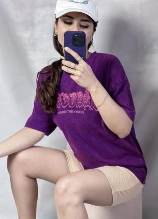 Фиолетовая хлопкая футболка jennyfer