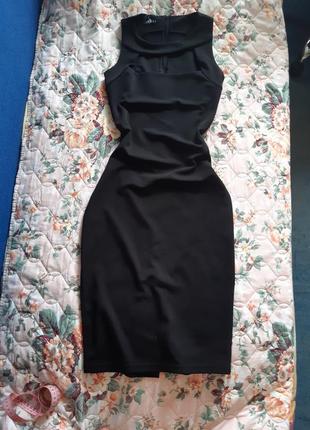 Чорное платье s