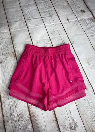 Яркие розовые женские спортивные беговые тренировочные шорты в...