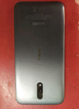 Задняя крышка на Nokia 2.3 серого цвета.