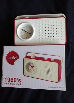 Радіо-будильник Balvi 1960 червоний