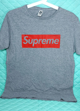 Футболка supreme